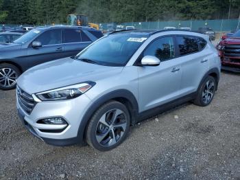  Salvage Hyundai TUCSON