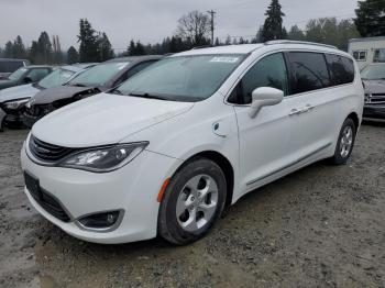  Salvage Chrysler Pacifica