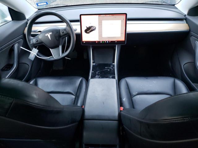 Tesla Model 3 Image 4
