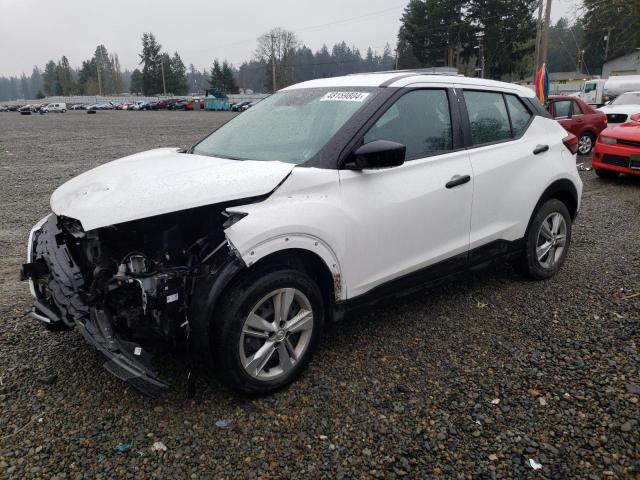  Salvage Nissan Kicks