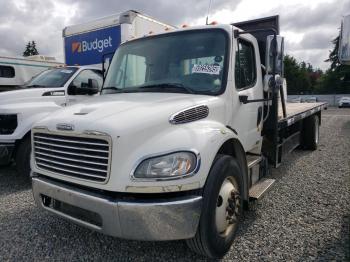  Salvage Freightliner M2 106 Med