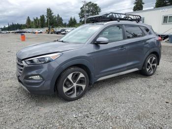  Salvage Hyundai TUCSON