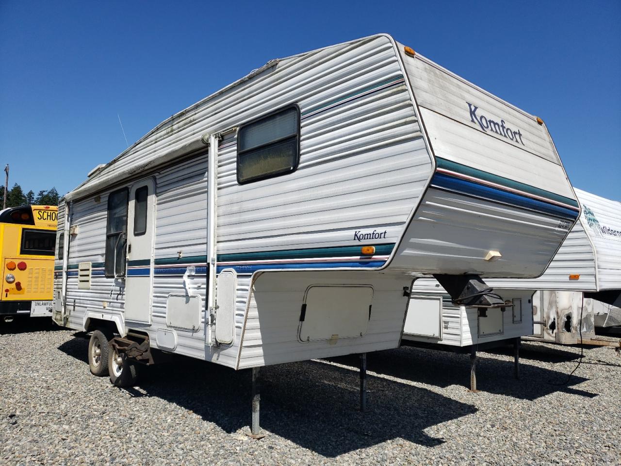 Komfort Fifth Whee Image 1