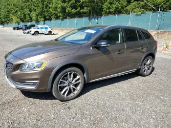  Salvage Volvo V60