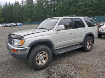  Salvage Toyota 4Runner