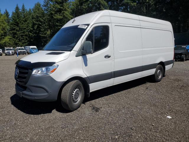  Salvage Mercedes-Benz Sprinter