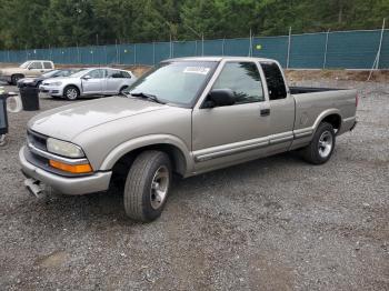  Salvage Chevrolet S-10