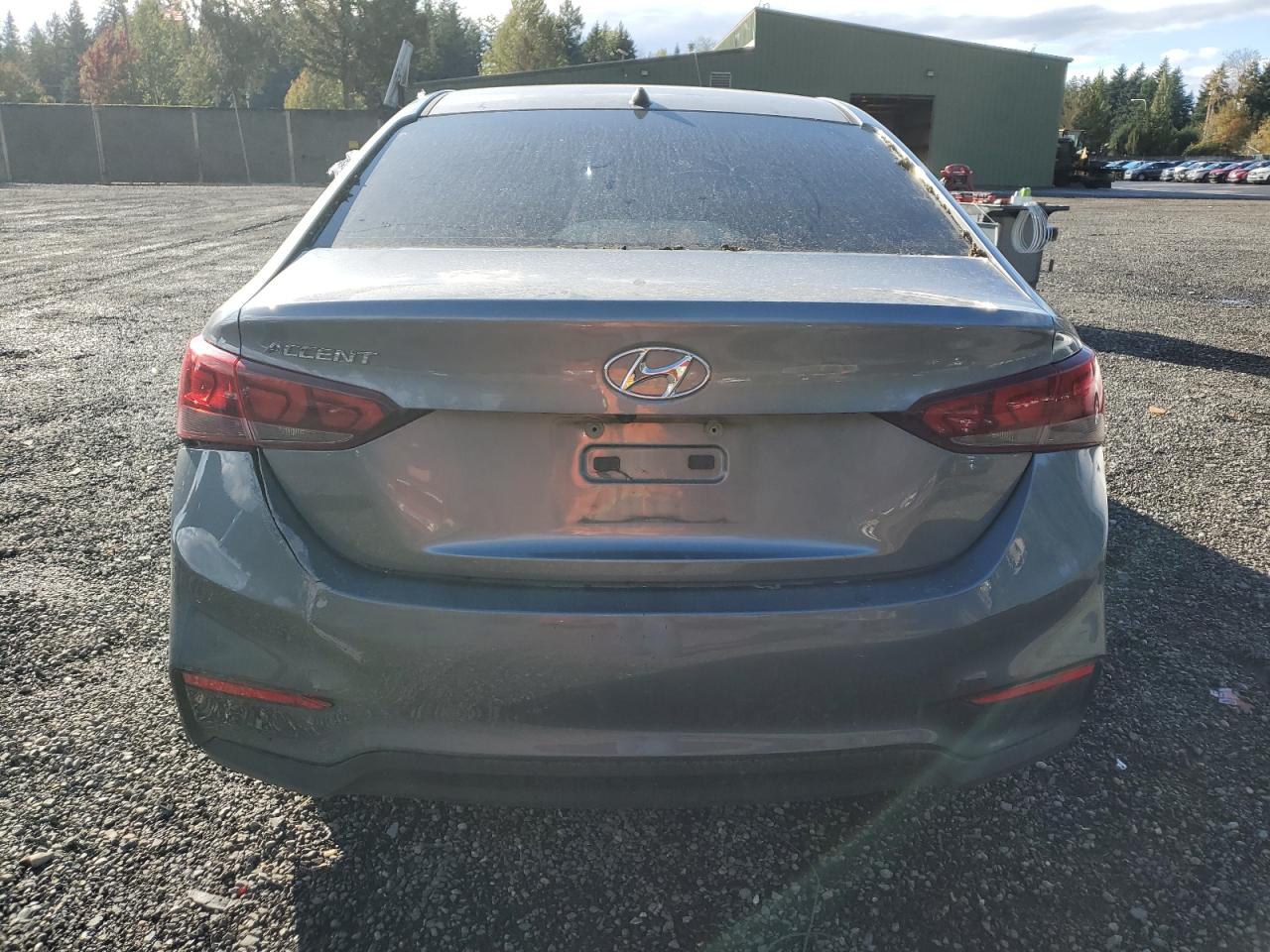 Hyundai ACCENT Se Image 8