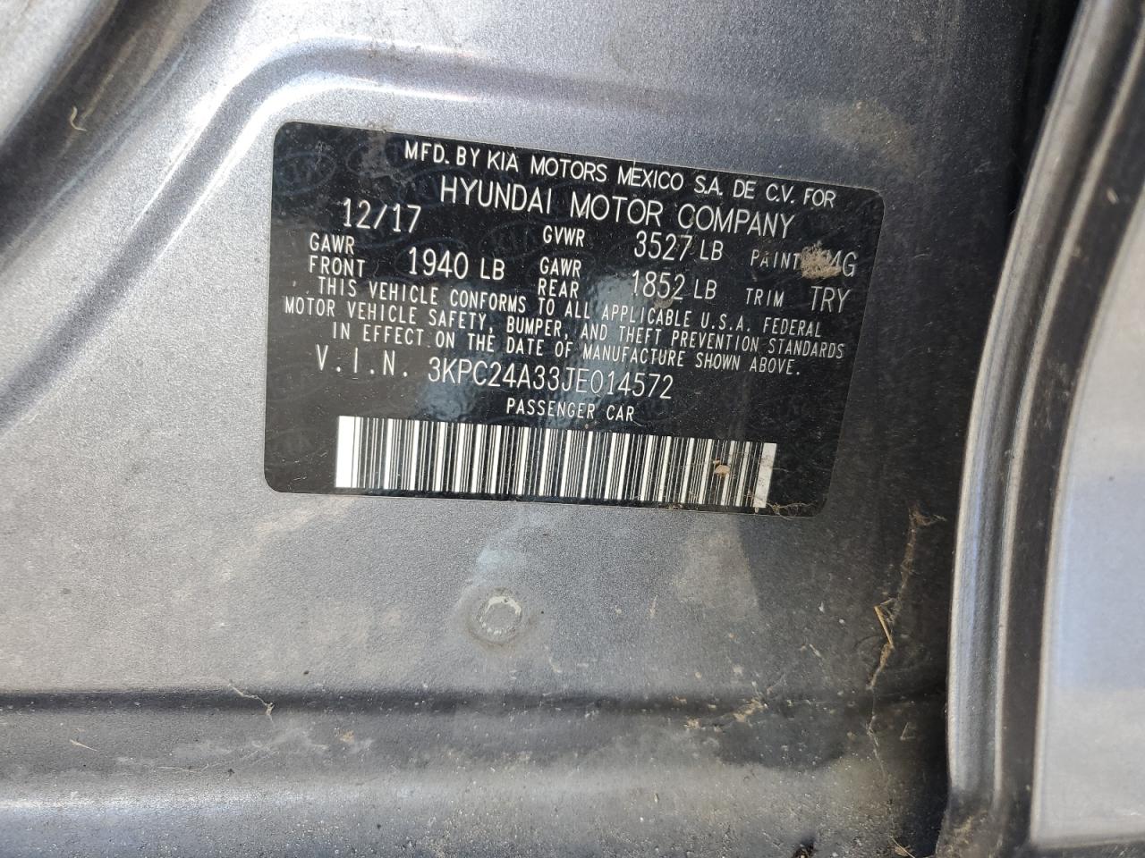 Hyundai ACCENT Se Image 12