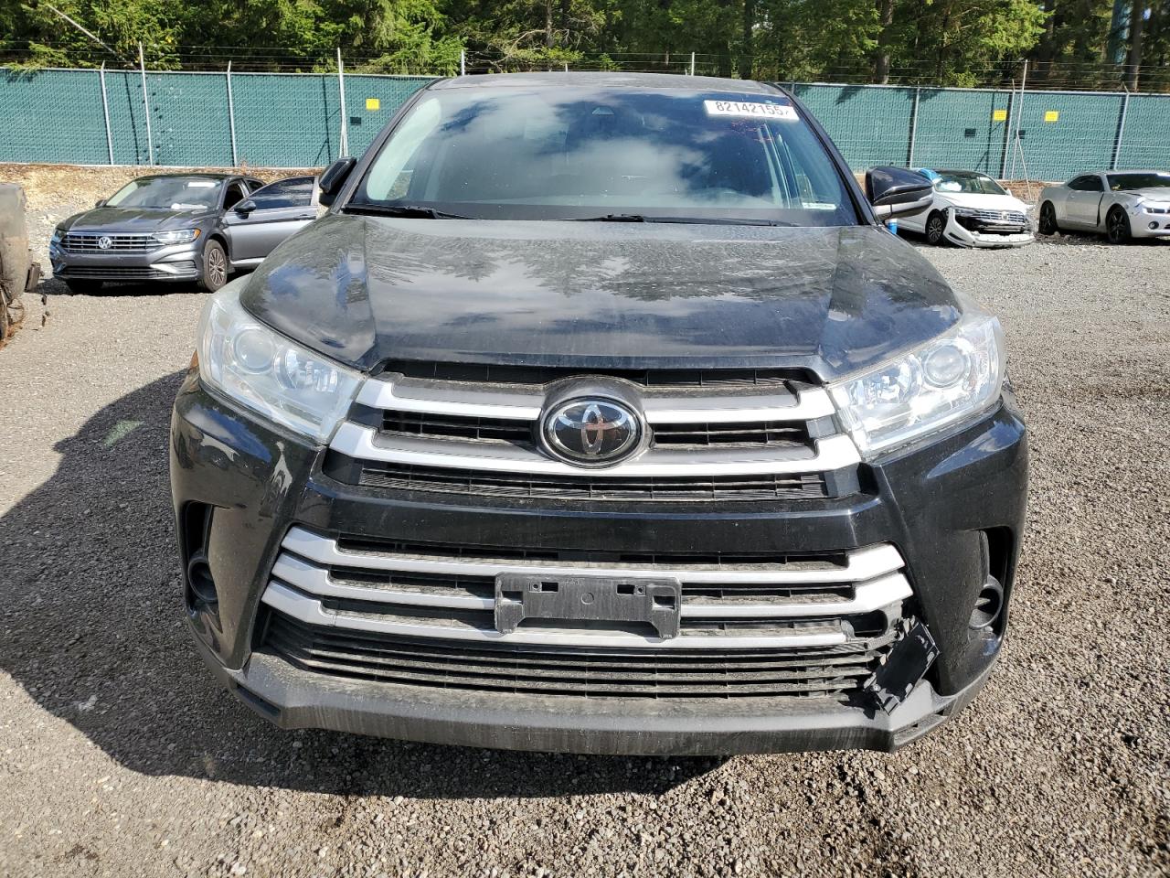 Toyota Highlander Le Image 6
