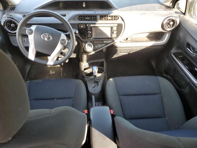 Toyota Prius Image 8