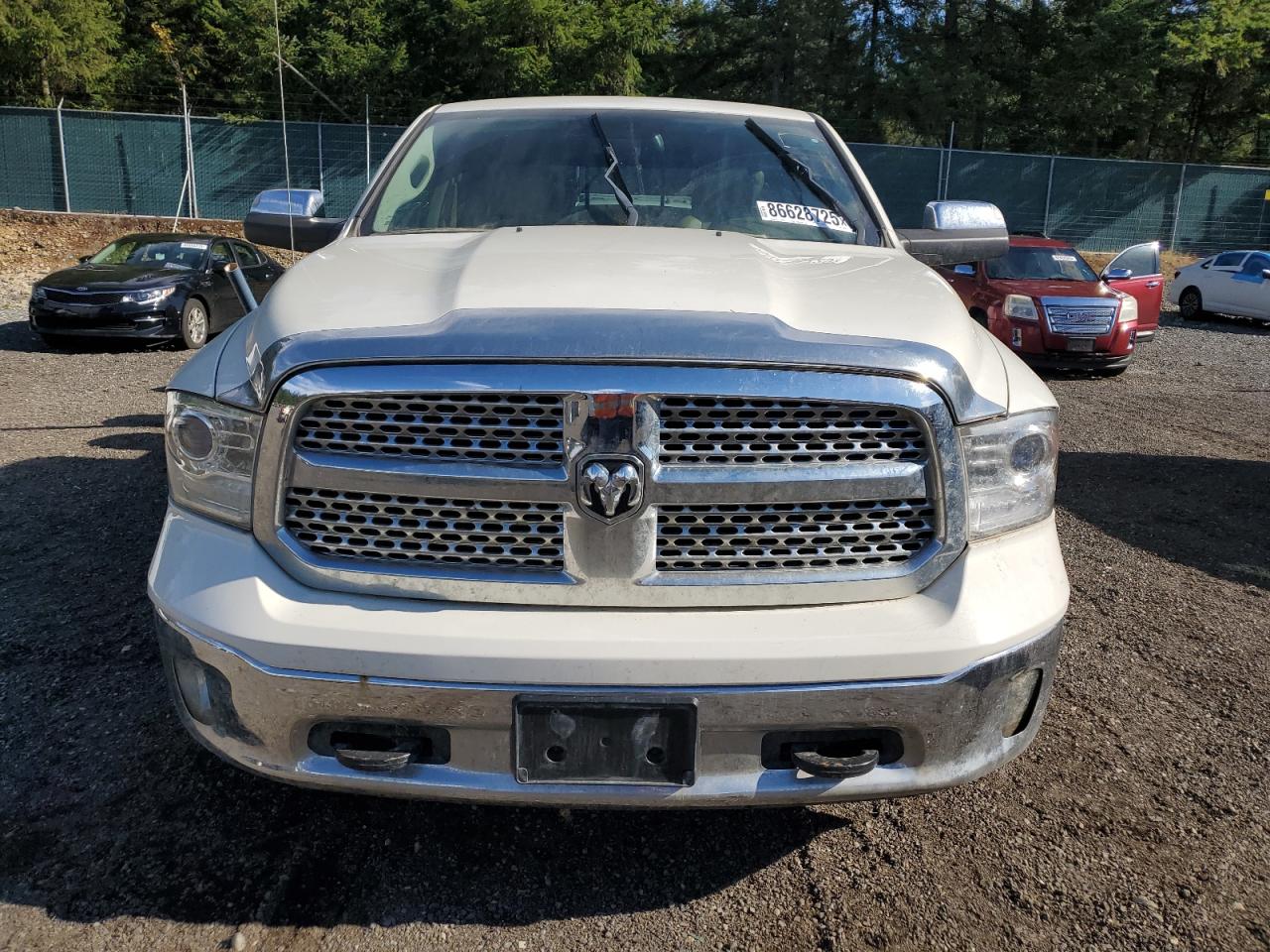 Ram 1500 Laramie Image 12