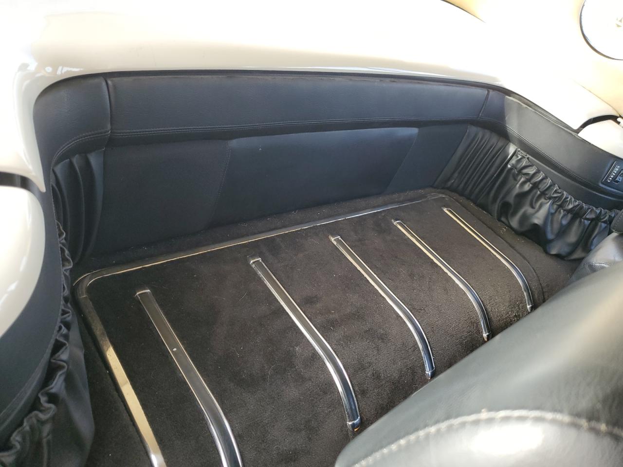 Chrysler Minivan By Maserati Image 12