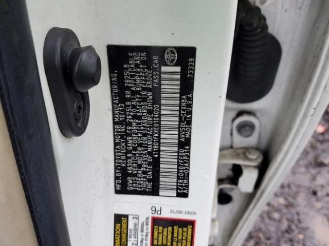 Toyota Camry Hybrid Image 8