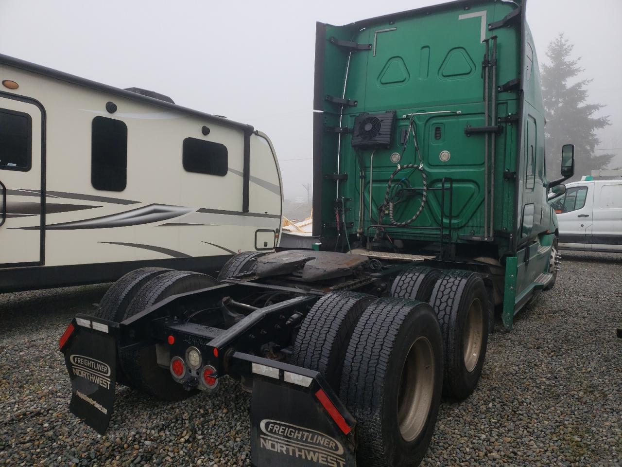 Freightliner Cascadia 1 Image 4