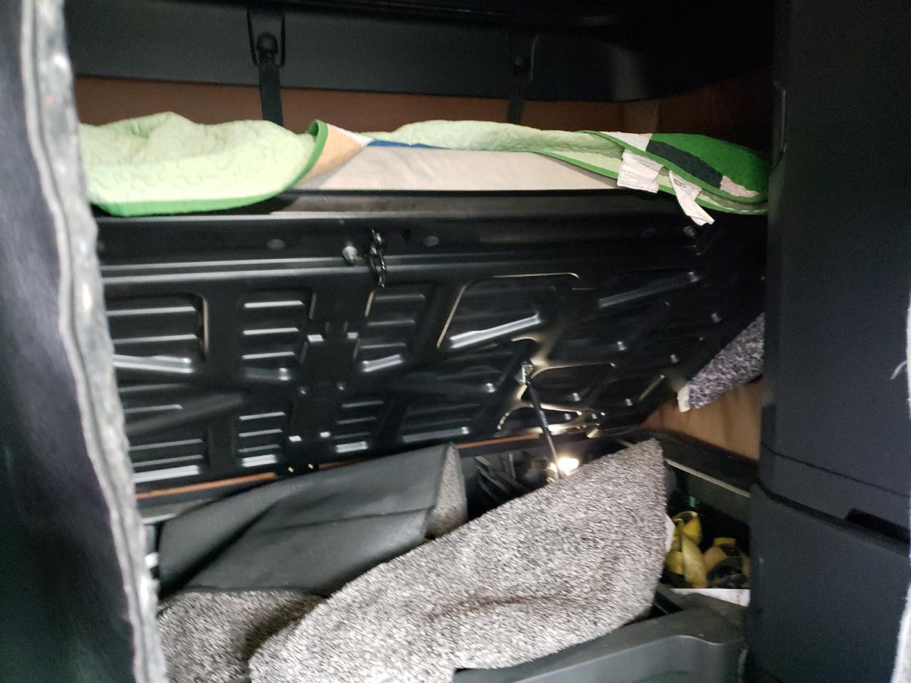 Freightliner Cascadia 1 Image 3