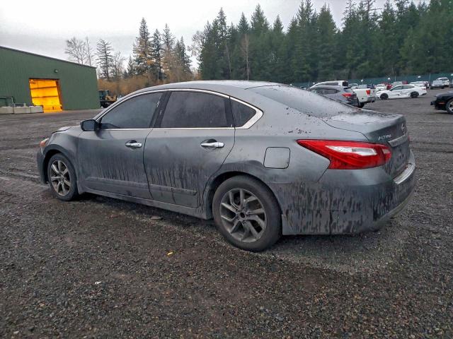 Nissan Altima 2.5 Image 2