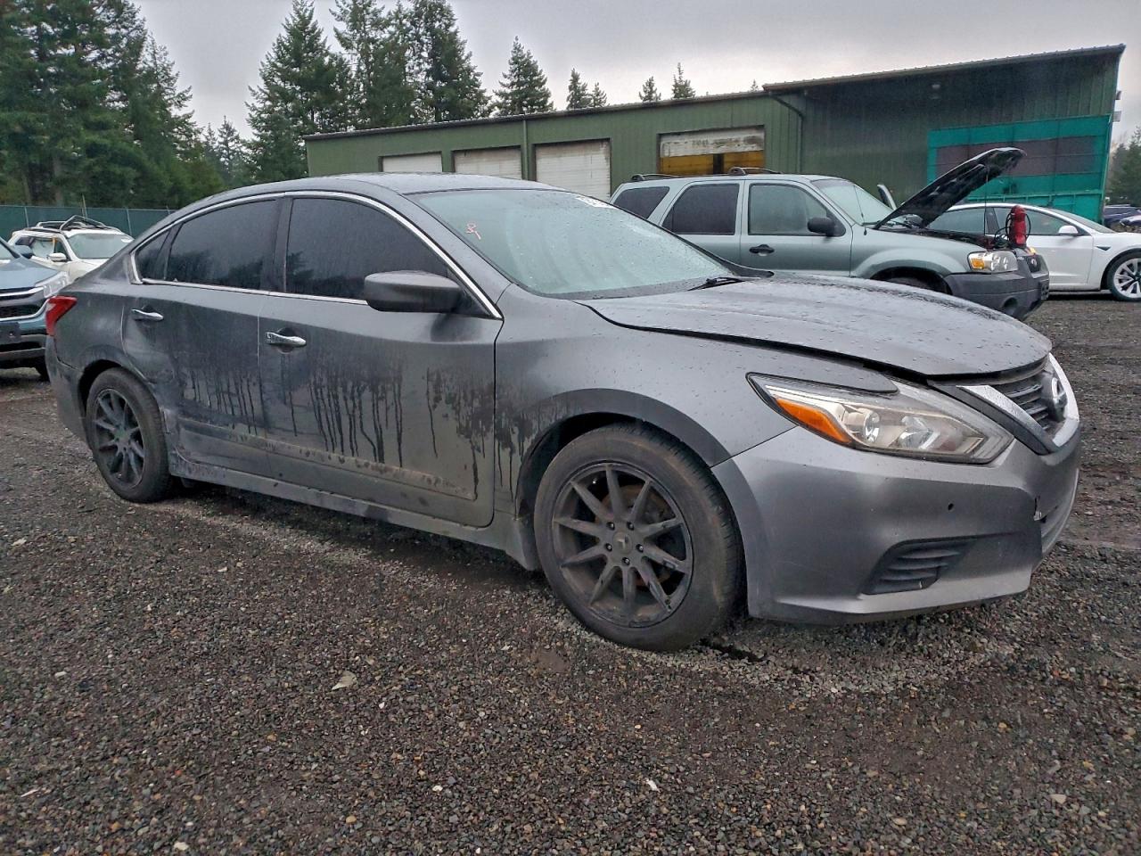 Nissan Altima 2.5 Image 5