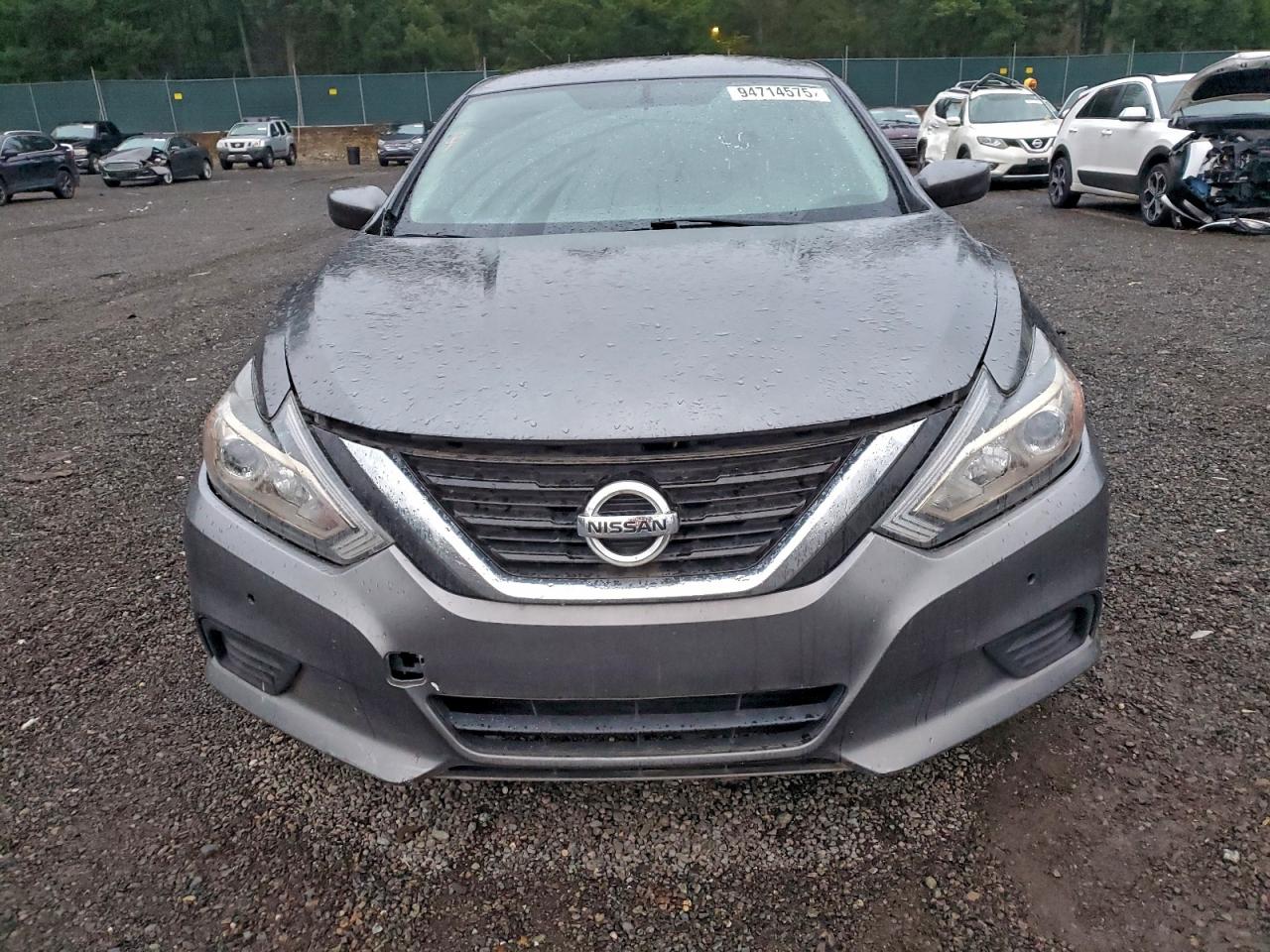 Nissan Altima 2.5 Image 4