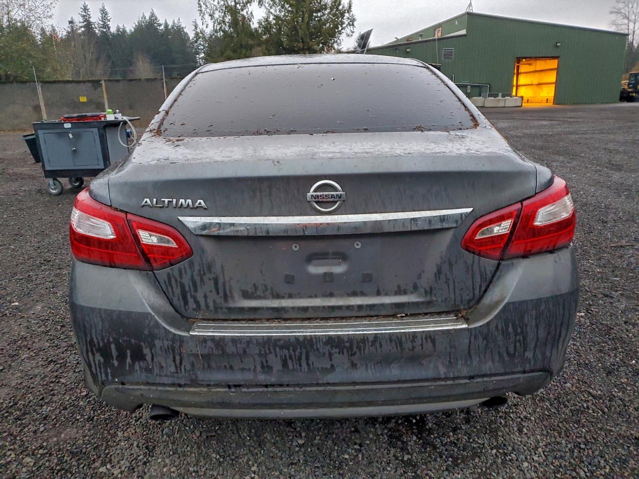 Nissan Altima 2.5 Image 8