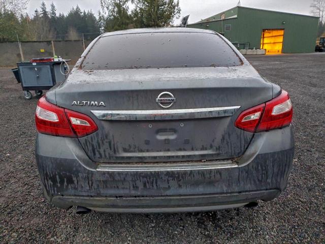 Nissan Altima 2.5 Image 8