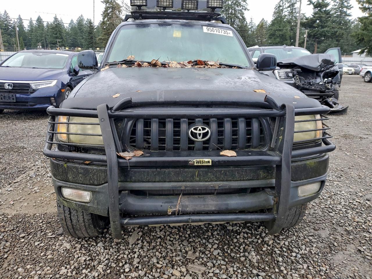 Toyota Tacoma Double Cab Prerunner Image 3