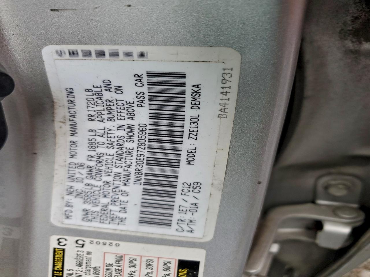 Toyota Corolla Ce Image 12