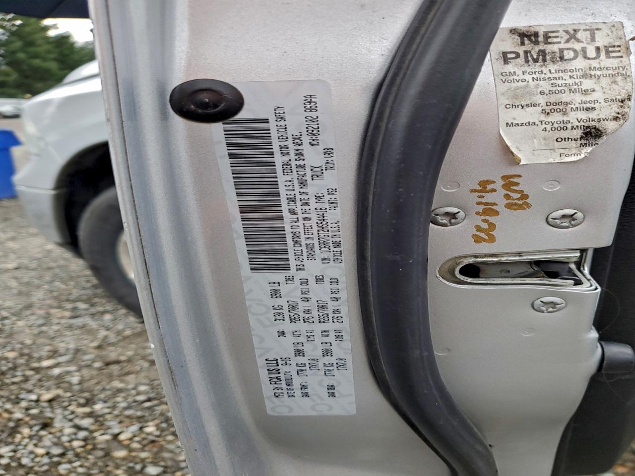 Ram 1500 Slt Image 11