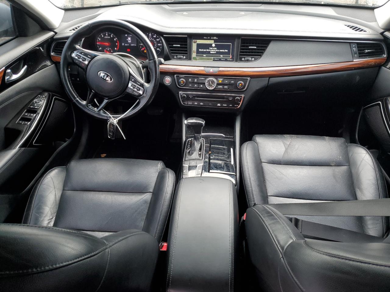 Kia Cadenza Luxury Image 8