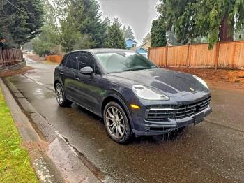  Salvage Porsche Cayenne