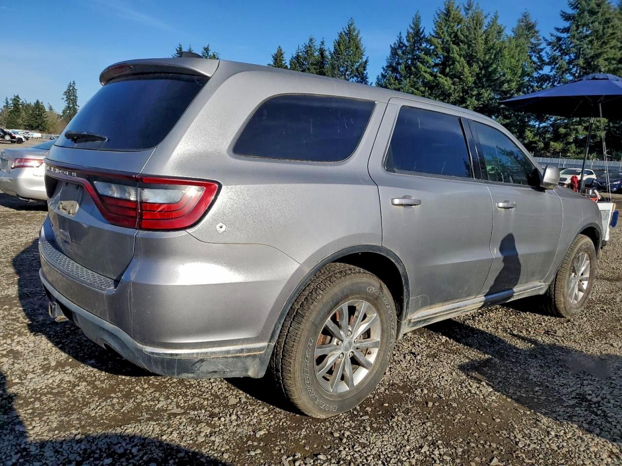 Dodge Durango Sxt Image 2
