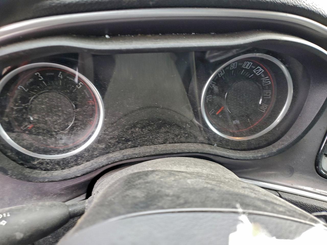 Dodge Challenger R/t Scat Pack Image 9