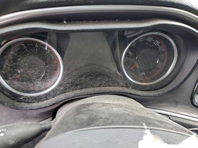 Dodge Challenger R/t Scat Pack Image 9