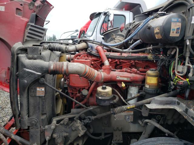 Peterbilt 587 Image 9