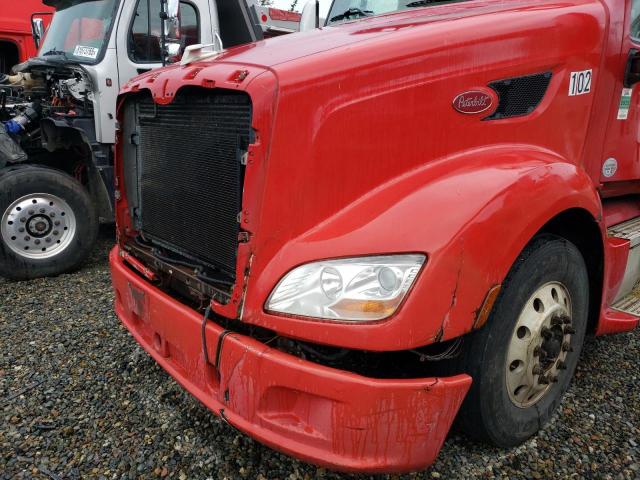 Peterbilt 587 Image 8