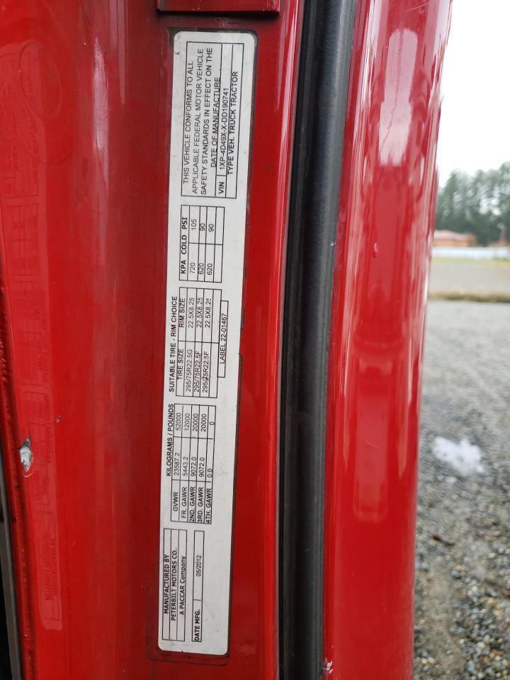 Peterbilt 587 Image 3