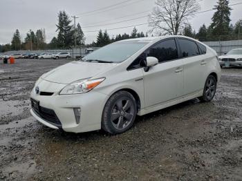  Salvage Toyota Prius