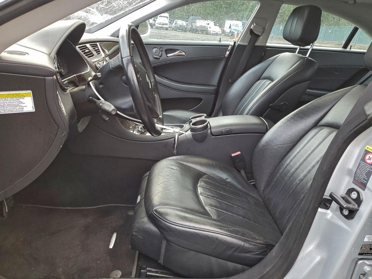 Mercedes-Benz Cls-class 550 Image 4