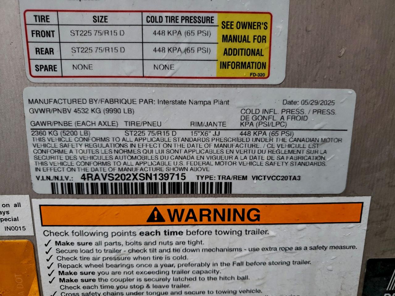 Interstate Enclosed Image 7