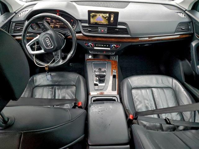 Audi Q5 Premium Plus Image 2