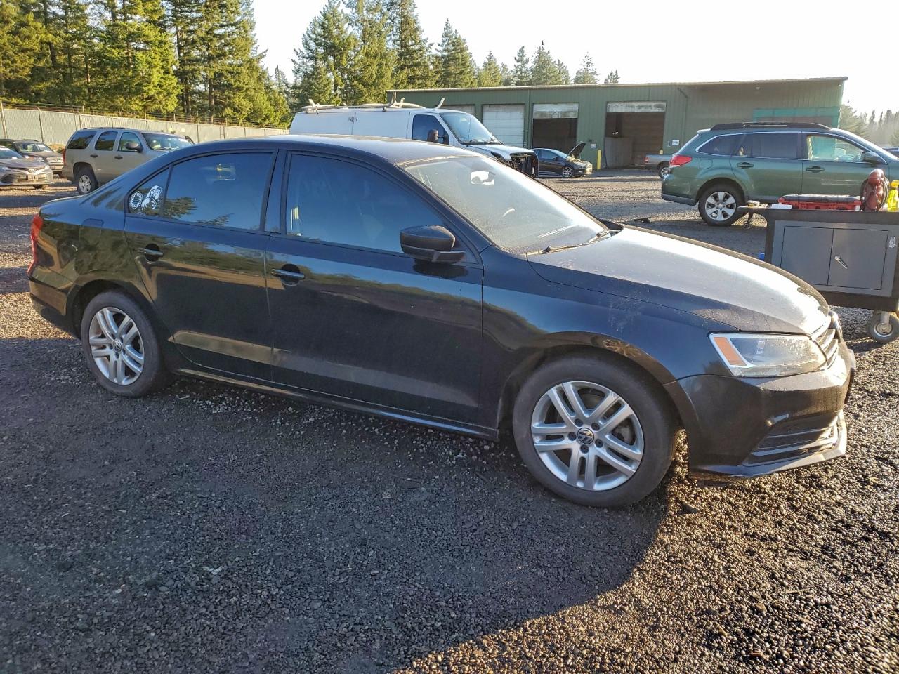 Volkswagen Jetta Base Image 3