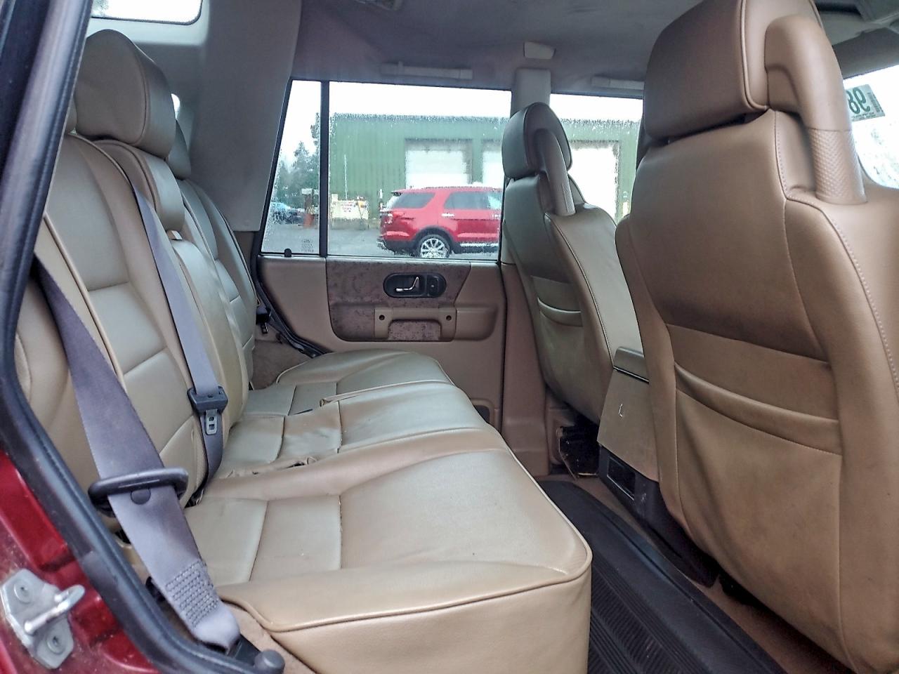 Land Rover Discovery Image 4