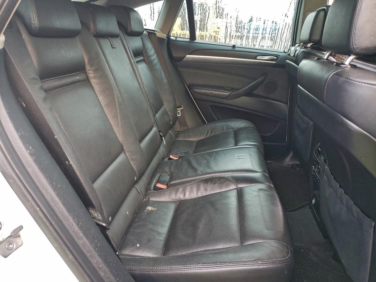 BMW X Series Xdrive35i Image 4