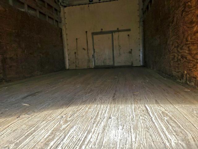 Chevrolet Express Image 11