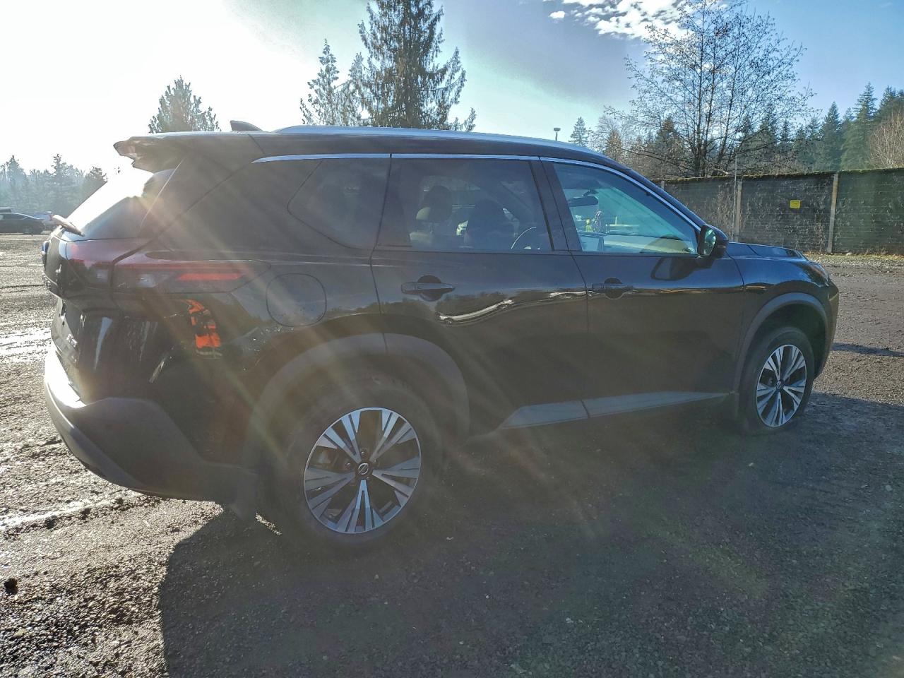 Nissan Rogue Sv Image 2