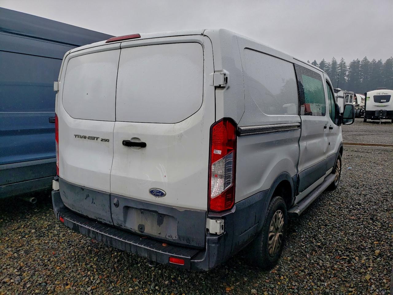 Ford Transit T-250 Image 2
