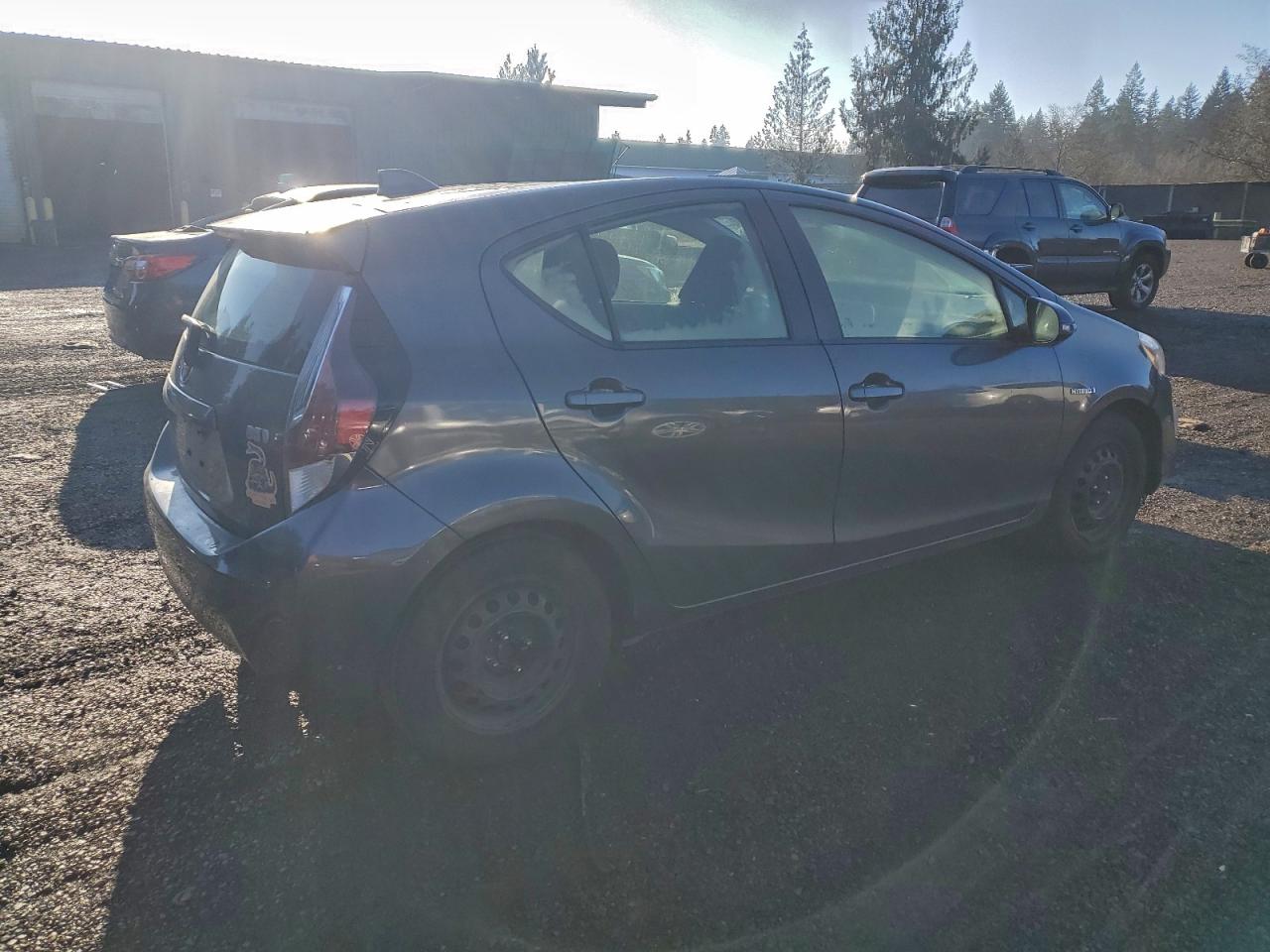 Toyota Prius Image 2