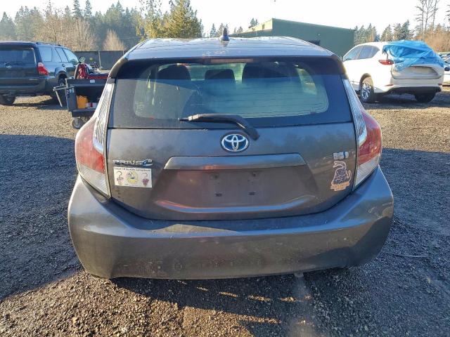 Toyota Prius Image 3