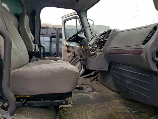 Freightliner M2 106 Med 106 Medium Duty Image 4