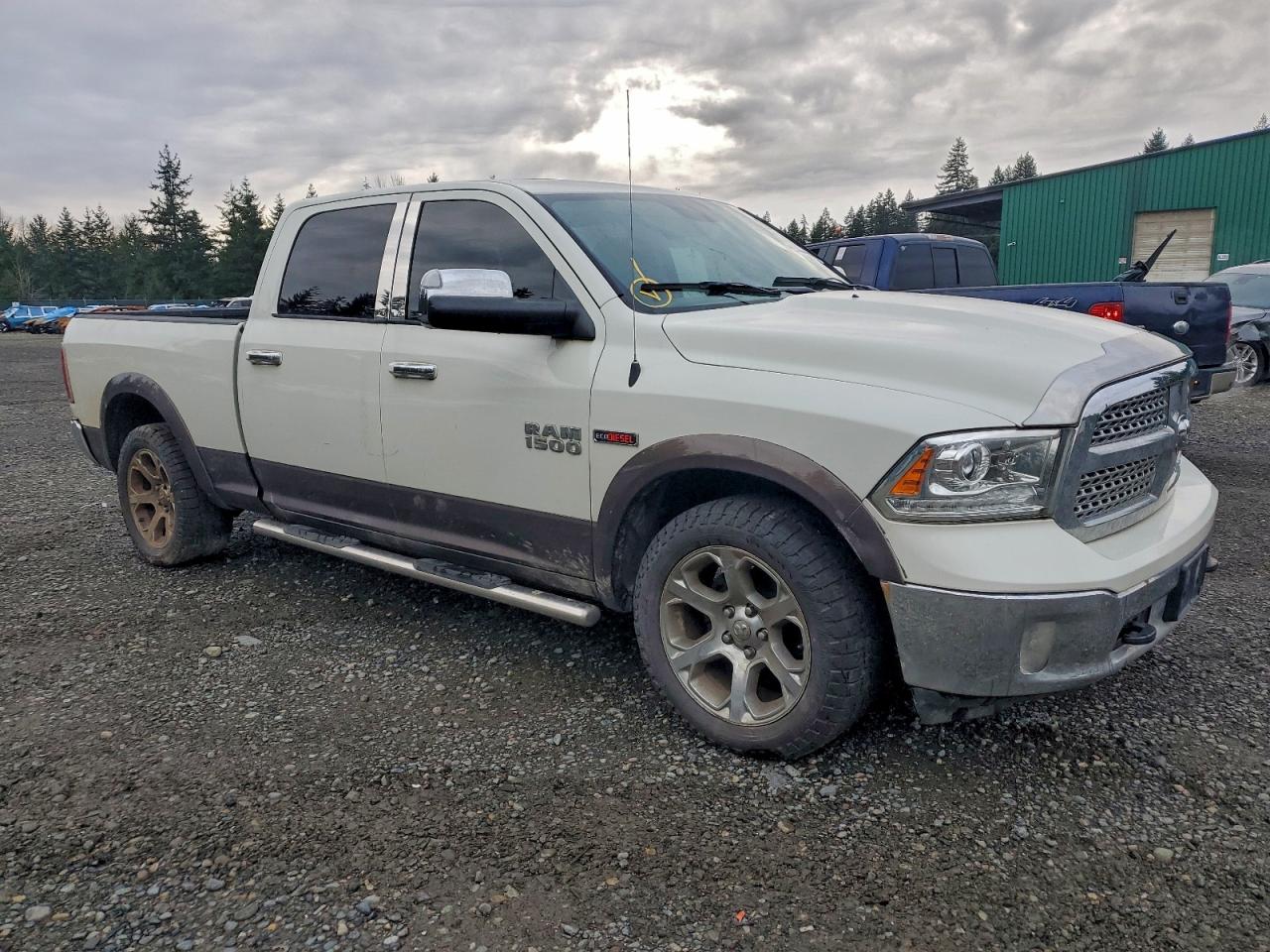 Ram 1500 Laramie Image 4
